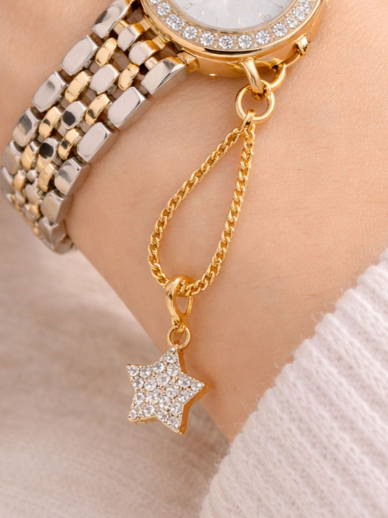 Diamond star watch charm detail - 925 sterling silver gold plated - Abdesigns